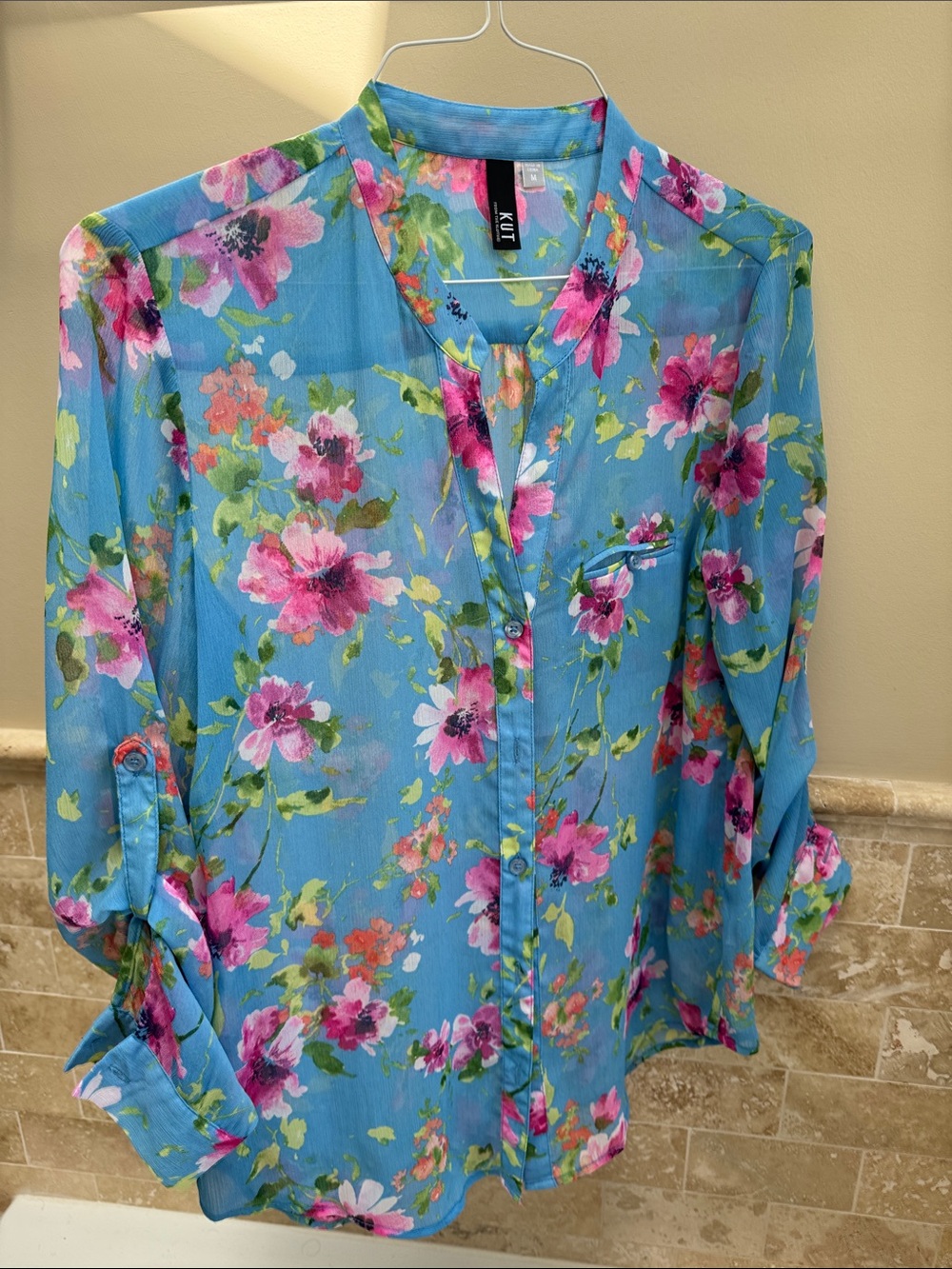 Kut from the Kloth Blue Multicolor Floral Button-Up Blouse